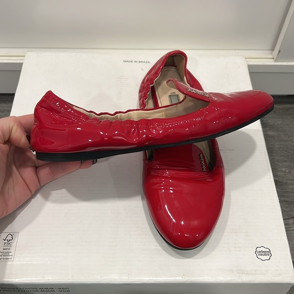 Prada red patent flats - Picture 3 of 7